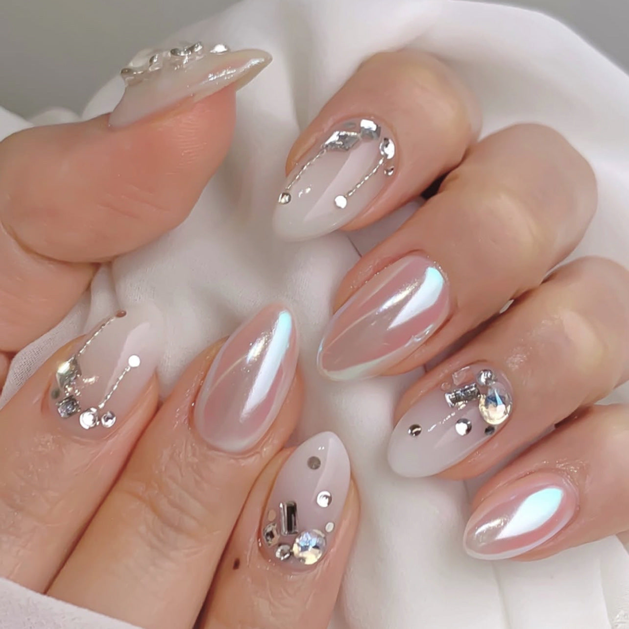 Luxury 3D Jeweled Chrome Press-on Nails