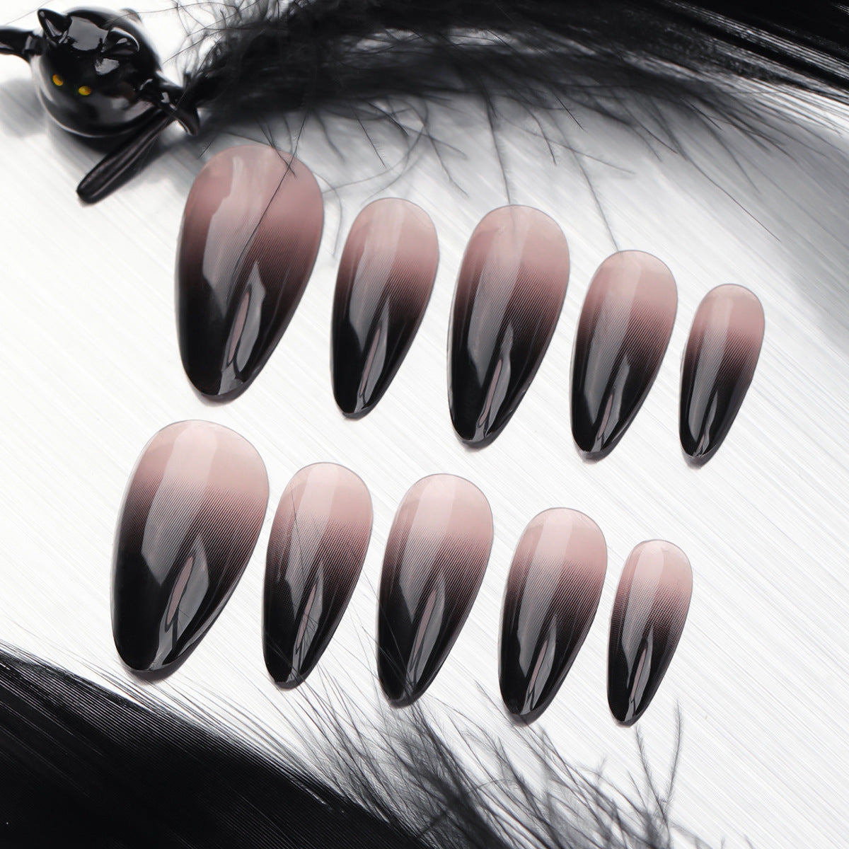 Halloween Black Gradient Veloura Nails